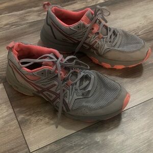 ASICS Women’s Gel Venture 8 Gray & Coral Sneakers Running Shoes Size 9
